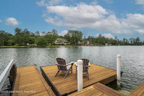 Exterior - 391 Old Jay Rd, Eclectic, AL 36024 photo 4 of 15