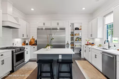 Kitchen - 391 Old Jay Rd, Eclectic, AL 36024 photo 1 of 4