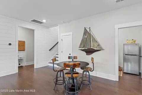 Entry Way - 391 Old Jay Rd, Eclectic, AL 36024 photo 4 of 7