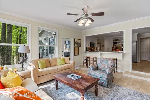 Living - 325 Sears Bluff Rd, Eclectic, AL 36024 photo 1 of 1