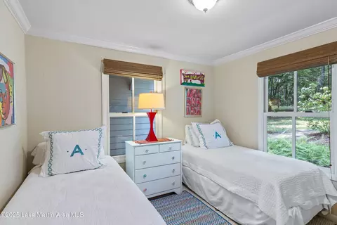 Bedroom - 325 Sears Bluff Rd, Eclectic, AL 36024 photo 4 of 10
