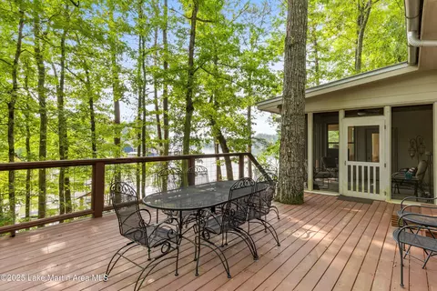 Exterior - 325 Sears Bluff Rd, Eclectic, AL 36024 photo 7 of 19