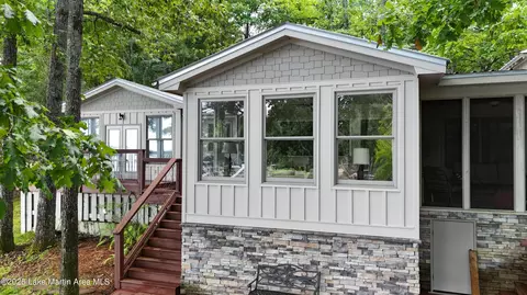 Exterior - 325 Sears Bluff Rd, Eclectic, AL 36024 photo 2 of 19