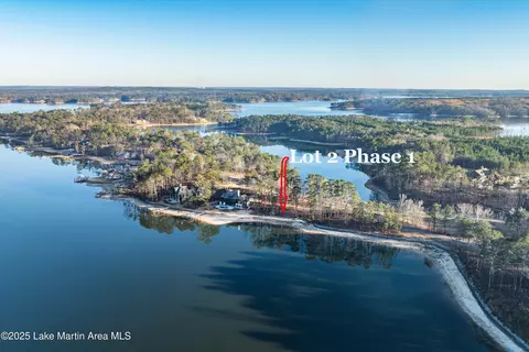 369 Luannes Way, Alexander City, AL 35010