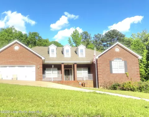 457 S Rd, Alexander City, AL 35010