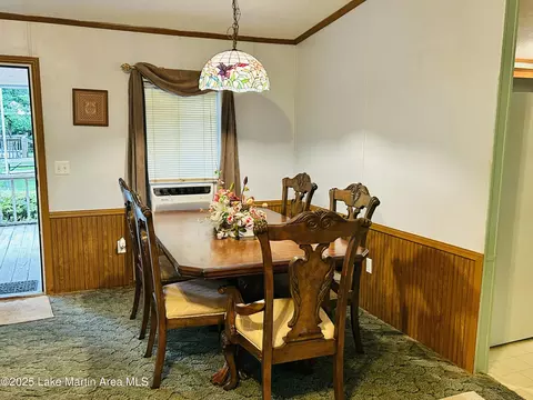 Dining - 619 Madwind Rd, Jacksons Gap, AL 36861 photo 4 of 4