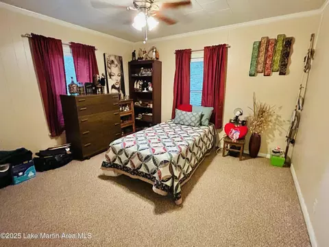 Bedroom - 619 Madwind Rd, Jacksons Gap, AL 36861 photo 4 of 6
