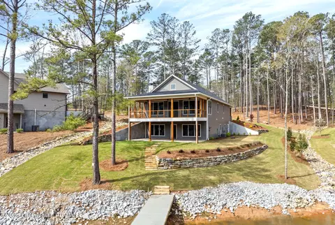 517 Transom Dr, Jacksons Gap, AL 36861