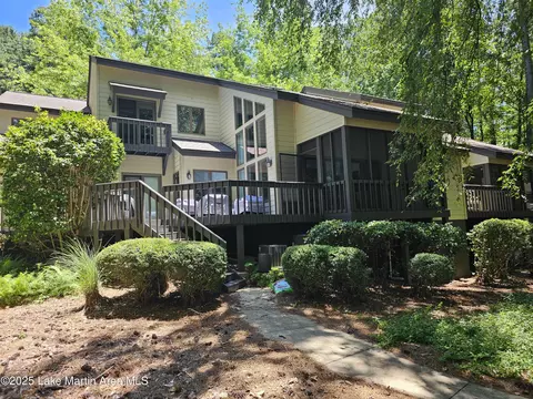 67 Lakeview Drive 10h, Alexander City, AL 35010