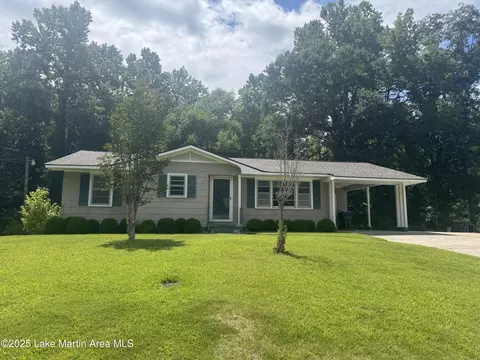 189 Windsor Dr, Alexander City, AL 35010