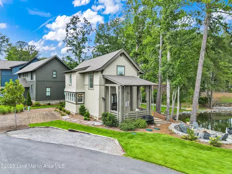 Exterior - 73 Scouts Pt, Eclectic, AL 36024 photo 1 of 9