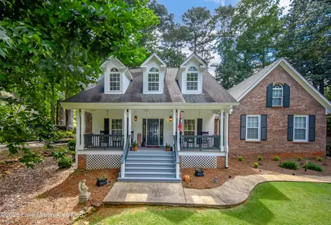 202 Palmer Dr, Dadeville, AL 36853