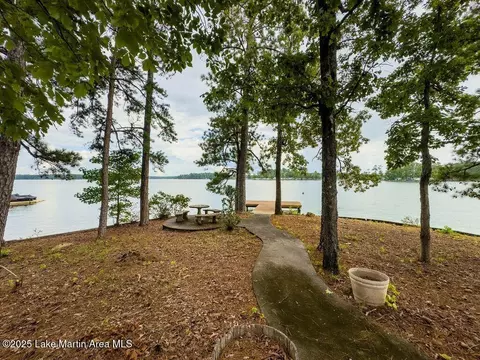 Exterior - 220 Hickory Dr, Equality, AL 36026 photo 13 of 14