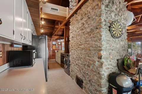 Entry Way - 220 Hickory Dr, Equality, AL 36026 photo 1 of 1