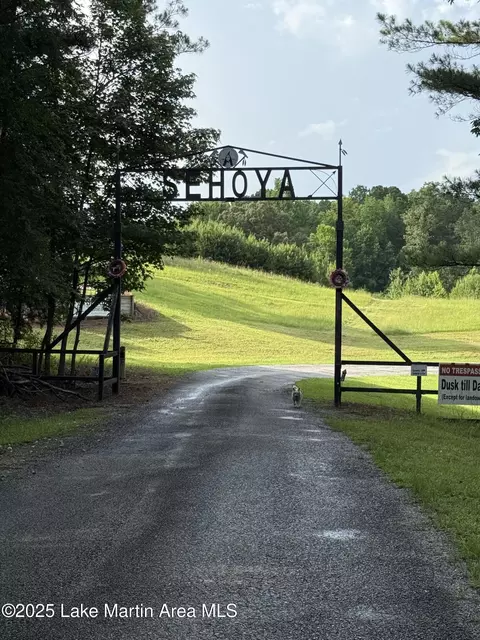 lot4 Sehoya Dr, Clanton, AL 35046