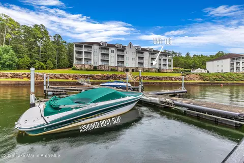 40 Crowne Pointe Apt 105 Rd, Dadeville, AL 36853