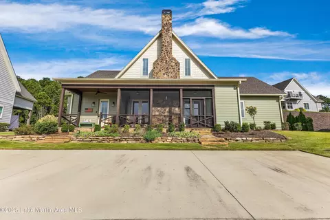 154 Hideaway Dr, Dadeville, AL 36853