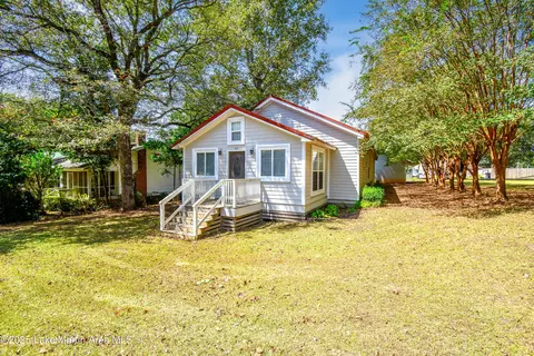 417 Lilly Ave, Tallassee, AL 36078
