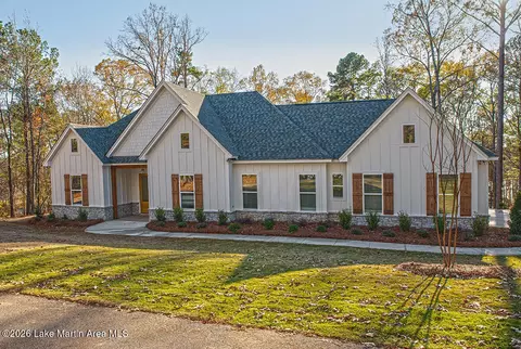 1216 Lakeview Ridge Cir, Dadeville, AL 36853