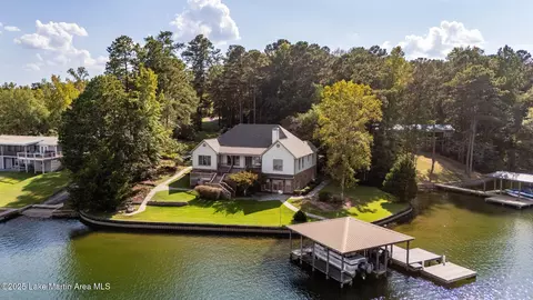 63 Waddington Ln, Dadeville, AL 36853