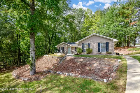 385 Farm Loop Rd, Alexander City, AL 35010