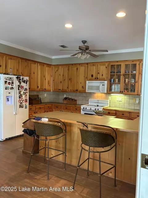 Kitchen - 1536 Hancel Rd, Equality, AL 36026 photo 3 of 3
