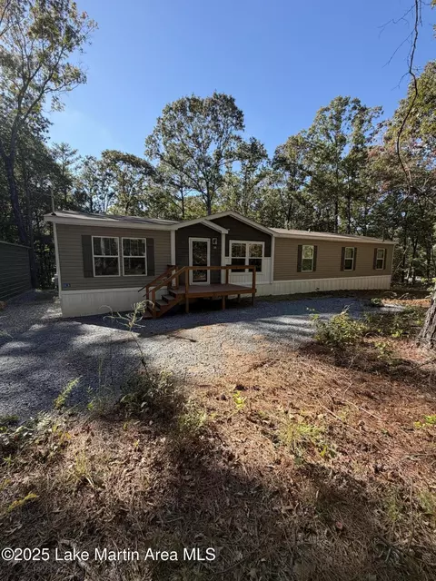 305 Bama Park Rd, Dadeville, AL 36853