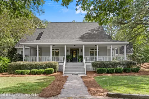 1560 Landers Swink Rd, Eclectic, AL 36024