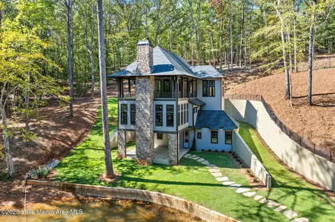 150 Teakwood Dr, Dadeville, AL 36853