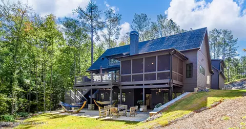 386 Hickory Trl, Jacksons Gap, AL 36861