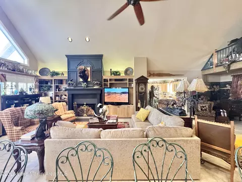 Living - 1355 Morrison Rd, Equality, AL 36026 photo 1 of 7