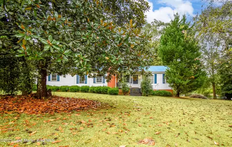 1420 3rd St, Alexander City, AL 35010