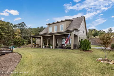 218 Williams Rd, Alexander City, AL 35010