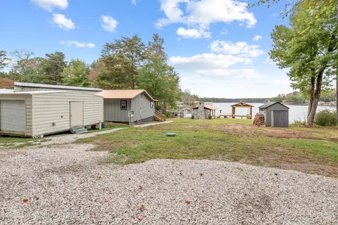 51 Weldon Ln, Dadeville, AL 36853