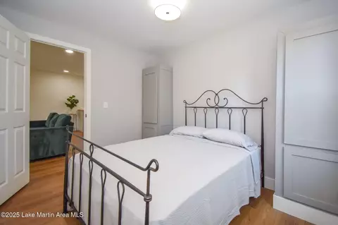 Bedroom - 157 Beach Dr, Eclectic, AL 36024 photo 4 of 8