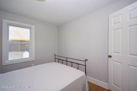 Bedroom - 157 Beach Dr, Eclectic, AL 36024 photo 6 of 8