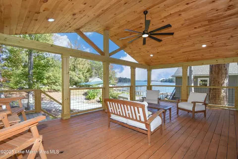Exterior - 157 Beach Dr, Eclectic, AL 36024 photo 16 of 17