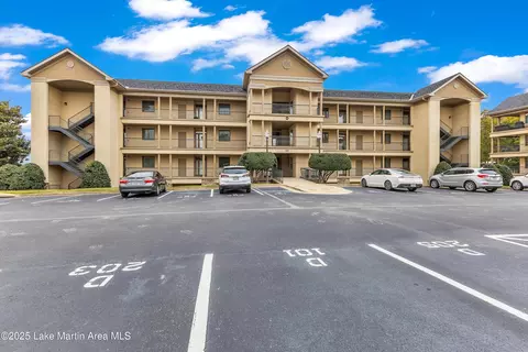 390 Marina Point D304, Dadeville, AL 36853