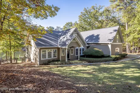 28 Forrest Way, Dadeville, AL 36853
