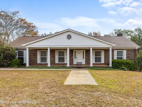 2130 Skylark Drive Ext, Alexander City, AL 35010