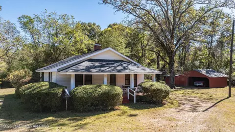 338 Greenwood Rd, Tallassee, AL 36078