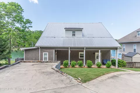 660 Cove Dr, Eclectic, AL 36024