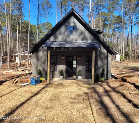 1028 Cove Dr, Eclectic, AL 36024