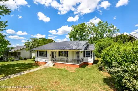 407 Powers Ave, Tallassee, AL 36078