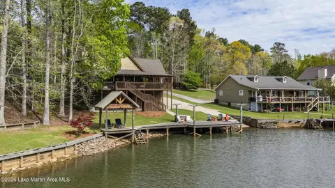 563 Beach Island Trce, Dadeville, AL 36853