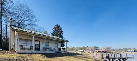 358 Tessie Dr, Jacksons Gap, AL 36861