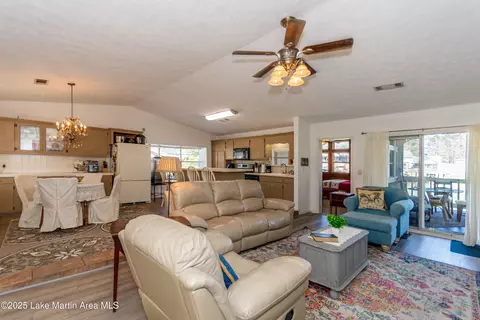 100 Royal Dr, Equality, AL 36026 photo 9