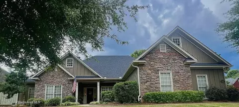 197 Solamere Ln, Auburn, AL 36832