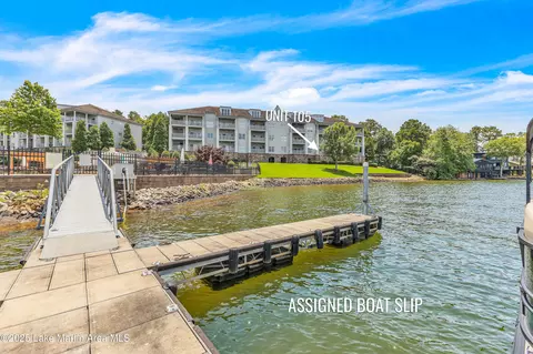 250 Crowne Point Unit 105 Rd, Dadeville, AL 36853