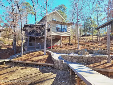 120 Eden Dr, Dadeville, AL 36853